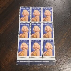 Marilyn Monroe Collectible 9 Stamps